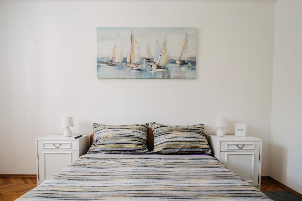 Sunnynest Apartment - 3Br Apt With Free Parking & Wi-Fi, Close To Lapad Bay Beach Дубровник Экстерьер фото